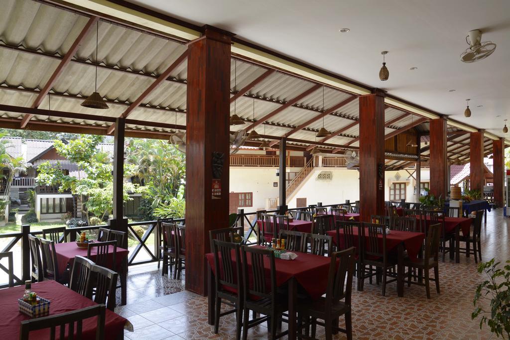 Hotel Vilayvong Vang Vieng Exterior photo