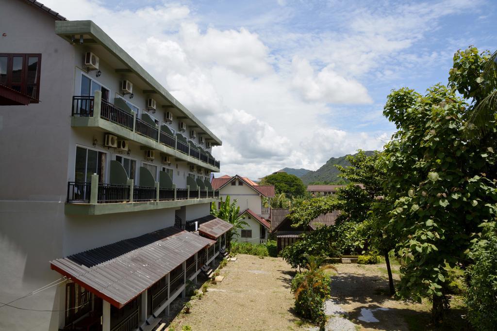 Hotel Vilayvong Vang Vieng Exterior photo