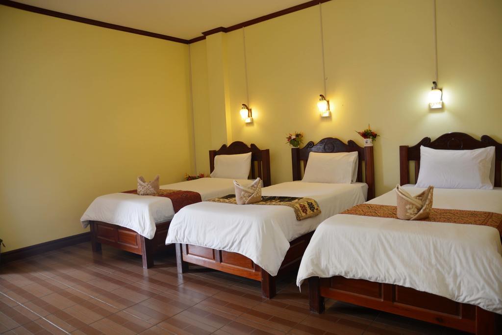 Hotel Vilayvong Vang Vieng Exterior photo